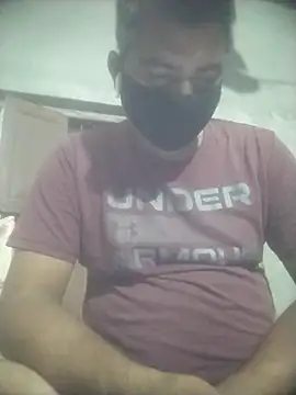 Snapshot of Manjit009 chatting on 10.28.25 Manjit009 online show from 10.28.25