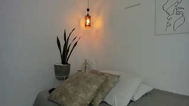 kaylajhonnes6 online show from 11.18.25