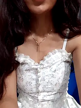 Snapshot of siya_rani67 chatting on 10.17.25 siya rani67 online show from 10.17.25