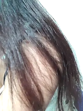 Snapshot of siya_rani67 chatting on 10.25.25 siya rani67 online show from 10.25.25