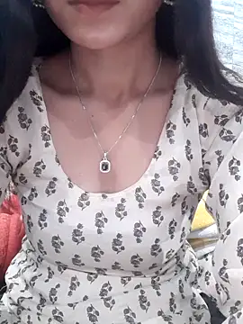 Snapshot of siya_rani67 chatting on 12.03.25 siya rani67 online show from 12.03.25