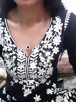 Snapshot of siya_rani67 chatting on 12.04.25 siya rani67 online show from 12.04.25