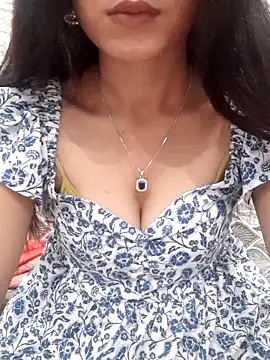 Snapshot of siya_rani67 chatting on 12.05.25 siya rani67 online show from 12.05.25