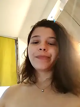 Snapshot of NicoleHayle chatting on 09.30.25 NicoleHayle online show from 09.30.25