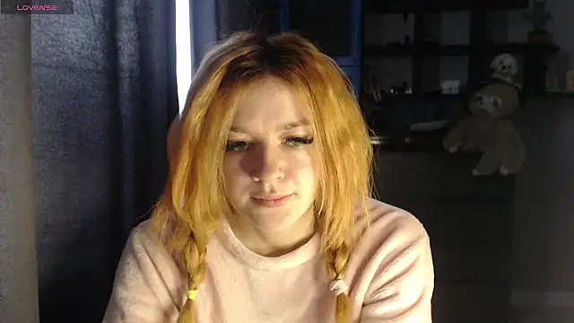   Elina   online show from 10.10.25