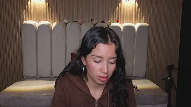  Mia Evans 1 online show from 03.06.26