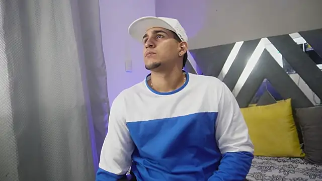 massimo vidal  online show from 10.04.25