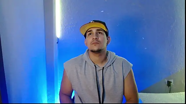 massimo vidal  online show from 12.04.25