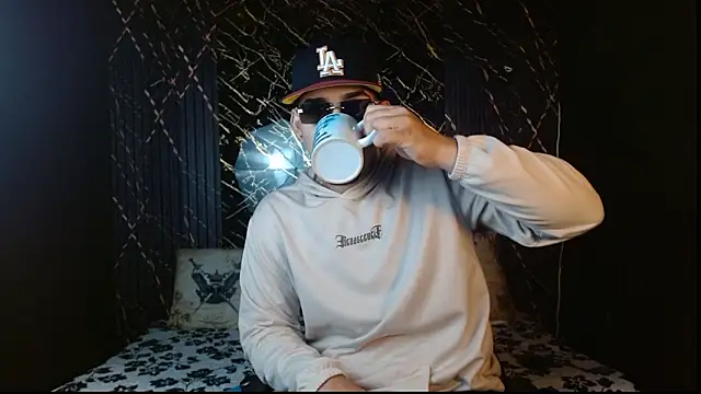 massimo vidal  online show from 02.04.26