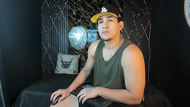 massimo vidal  online show from 02.18.26