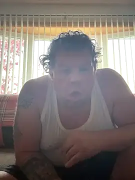 Stephanie1984 online show from 10.31.25