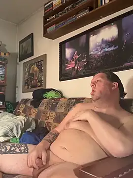 Stephanie1984 online show from 12.21.25