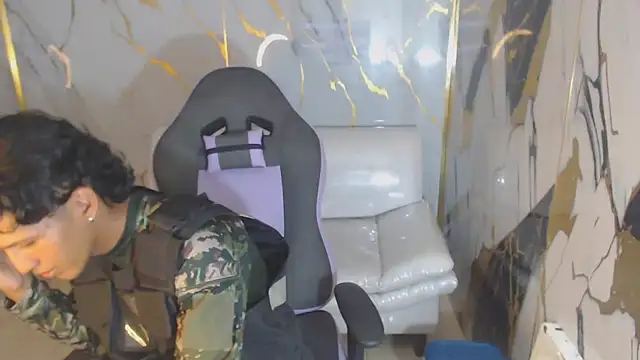 bull cam online show from 10.13.25