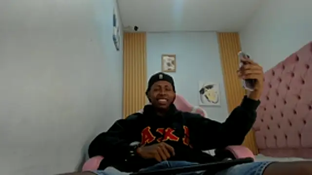 Jax Maliq online show from 10.15.25