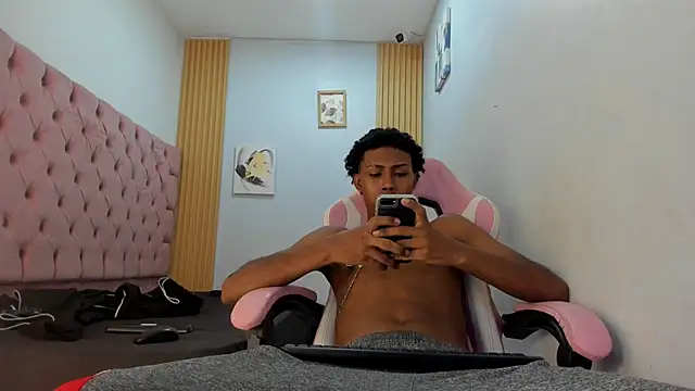 Jax Maliq online show from 11.27.25