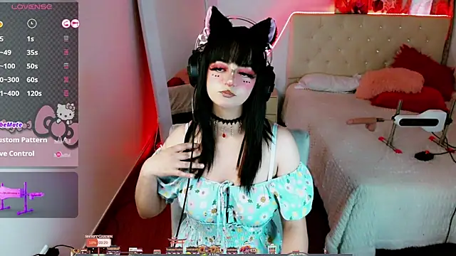 Lunyhose online show from 11.27.25