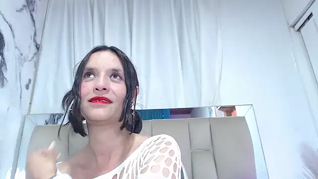 Snapshot of maraa_X chatting on 02.24.26 maraa X online show from 02.24.26