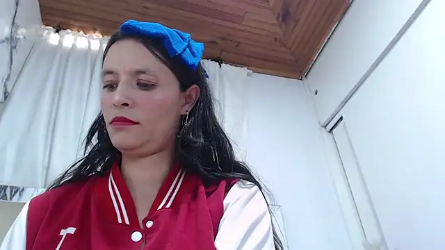 Snapshot of maraa_X chatting on 02.27.26 maraa X online show from 02.27.26