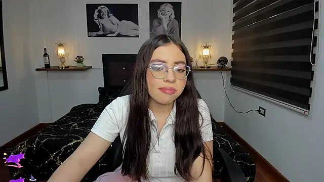 Barbara Jonesss 4 online show from 10.04.25