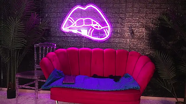 Snapshot of CherrySin chatting on 02.01.26 CherrySin online show from 02.01.26