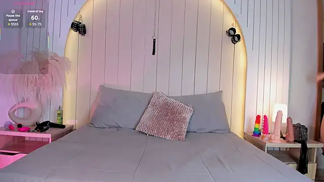 ALICESANDOVAL online show from 03.18.26