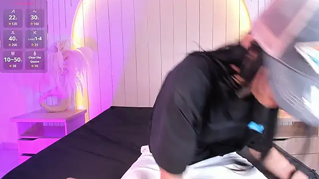 ALICESANDOVAL online show from 04.02.26