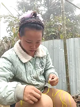 liu-liusexy online show from 12.15.25