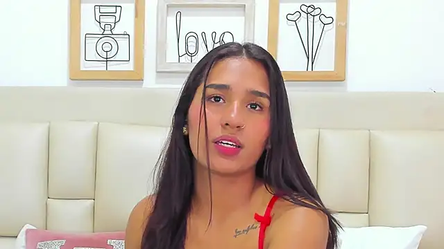 EbonyLudovica online show from 11.15.25