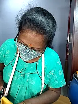 umashreetamil online show from 02.24.26