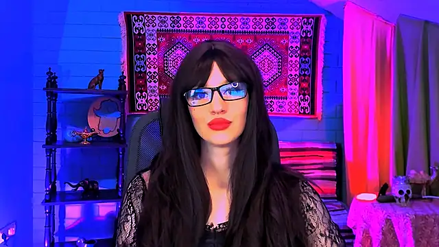 AliceWelch  online show from 10.08.25