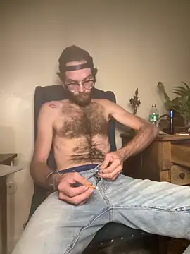 Snapshot of hungspundick1 chatting on 10.15.25 hungspundick1 online show from 10.15.25