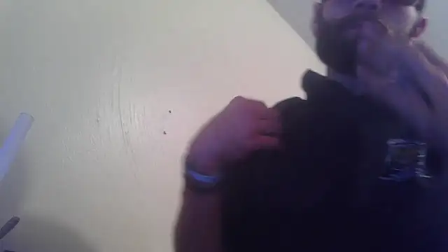 Snapshot of hungspundick1 chatting on 10.23.25 hungspundick1 online show from 10.23.25