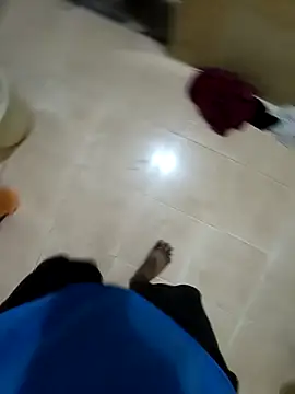 hairy-guy1 online show from 10.30.25