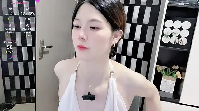 Yueyue-MM online show from 09.19.25