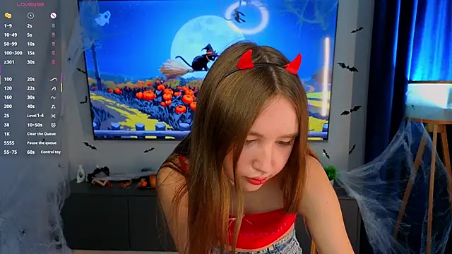 ElfredaTupy online show from 11.11.25