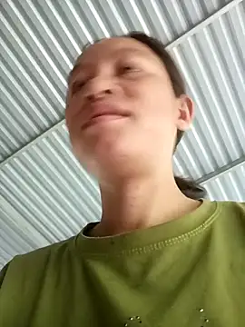 Snapshot of simi-lucy chatting on 09.21.25 simi-lucy online show from 09.21.25