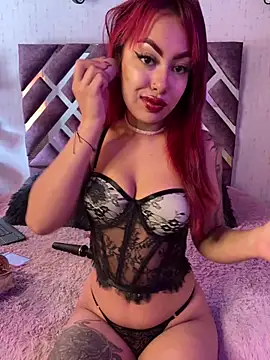 Laila Pink online show from 10.12.25