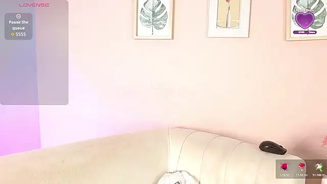 lourdes moon22 online show from 01.10.26