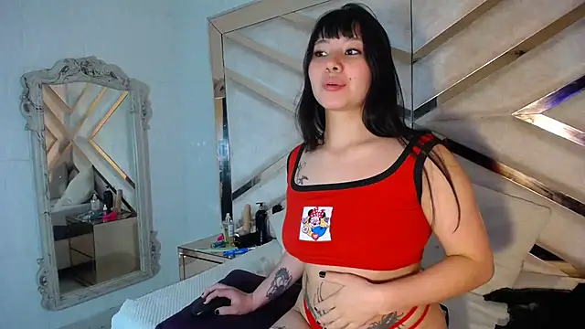 Zulema R1 online show from 11.30.25