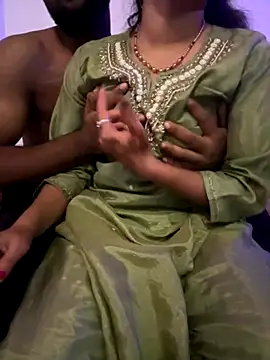 Naughty couple live online show from 11.03.25