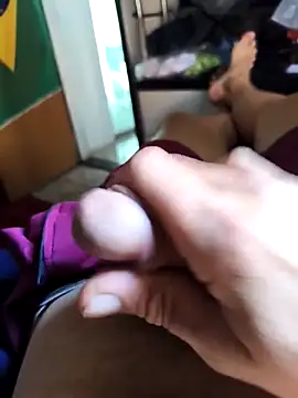 Tijucanodisponivel online show from 10.13.25