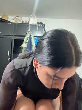 Scarlett 12 online show from 09.27.25