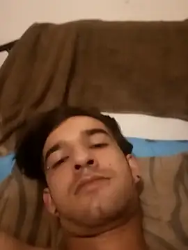 Snapshot of Couplesexa22 chatting on 10.15.25 Couplesexa22 online show from 10.15.25