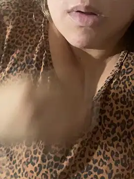 bruna438 online show from 11.15.25