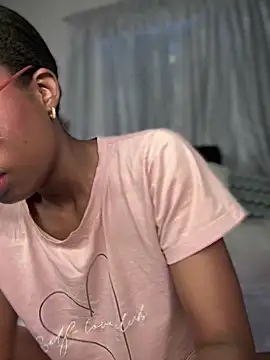 AmyRoss 1 online show from 10.07.25