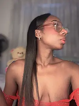 AmyRoss 1 online show from 10.20.25