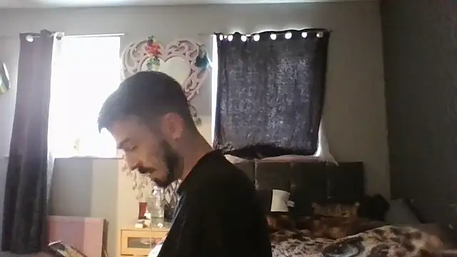 Snapshot of jaycoy22 chatting on 09.30.25 jaycoy22 online show from 09.30.25