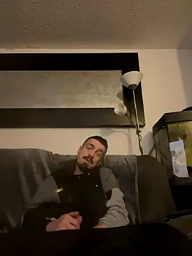 Snapshot of jaycoy22 chatting on 11.27.25 jaycoy22 online show from 11.27.25