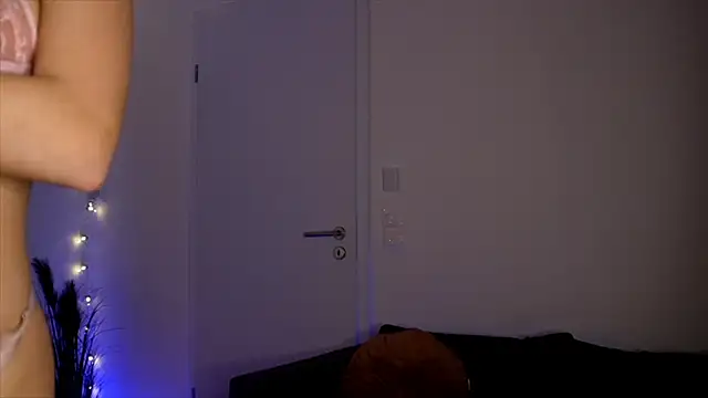 SophieFleur online show from 10.22.25