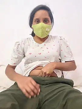 Snapshot of Miss_Riya20 chatting on 11.18.25 Miss Riya20 online show from 11.18.25